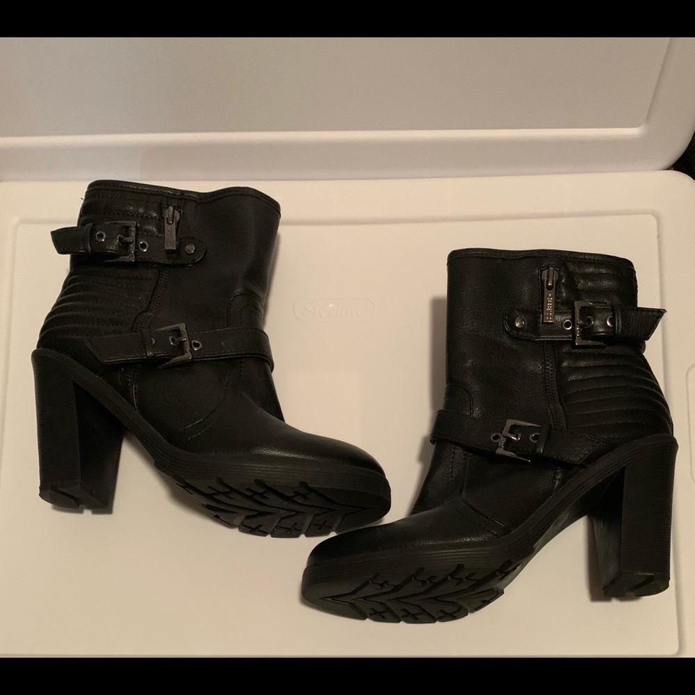 Guess Boots - Picture 12 of 14